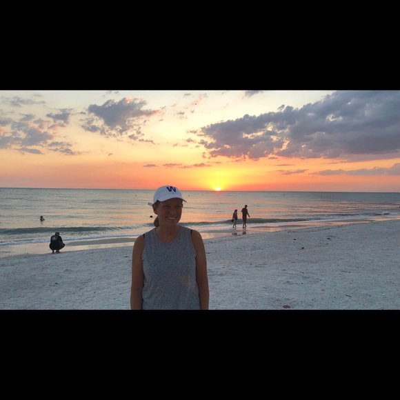 Meet your Posher, Linda - Picture 2 of 7